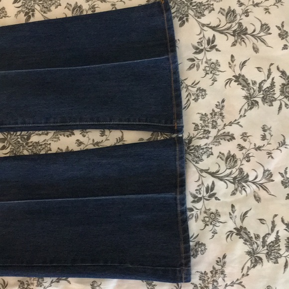 Faded Glory Jeans - Picture 7 of 7